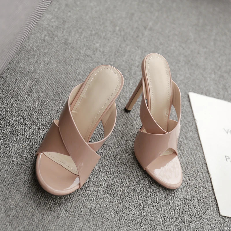 Fashionable, peep.toed  Summer Mules with thin High Heels